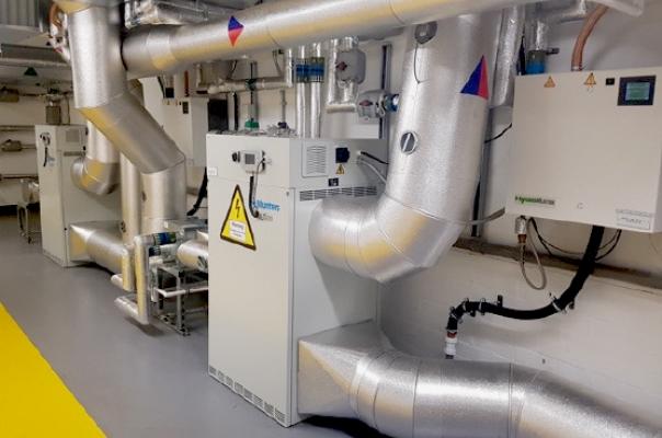 Inside the King's College London (Strand Building) cleanroom built by Clean Room Construction