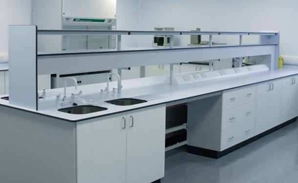 UK Pharmaceutical Manufacturer Cleanroom, designed and built by Clean Room Construction